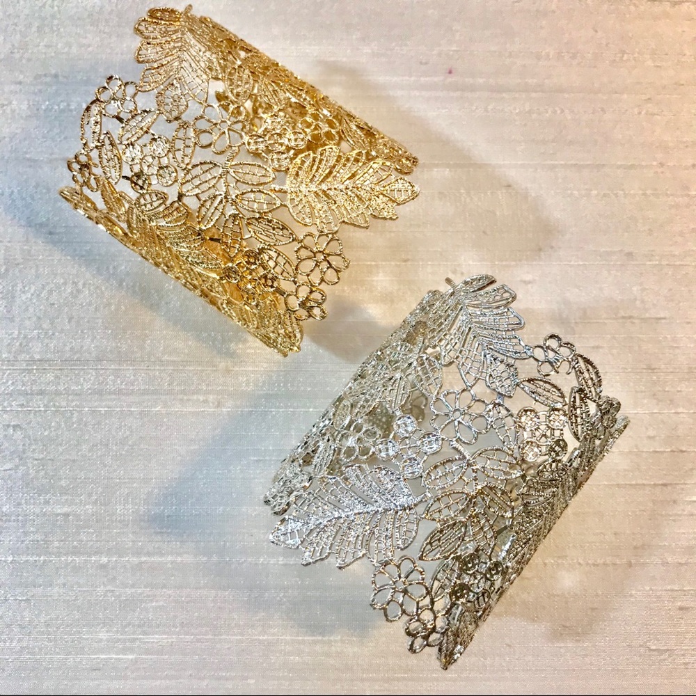 ✨Beautiful Gold Lace Cuff Bracelet✨ - Picture 8 of 8